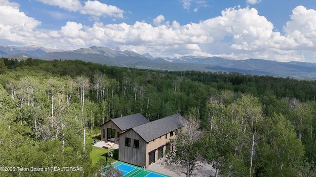 $2,295,000 | 2284 Apsaroke Trail, Tetonia, ID 83452