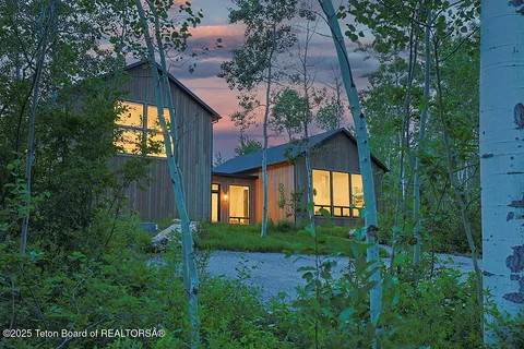 $2,295,000 | 2284 Apsaroke Trail, Tetonia, ID 83452