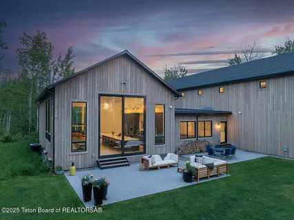 $2,295,000 | 2284 Apsaroke Trail, Tetonia, ID 83452