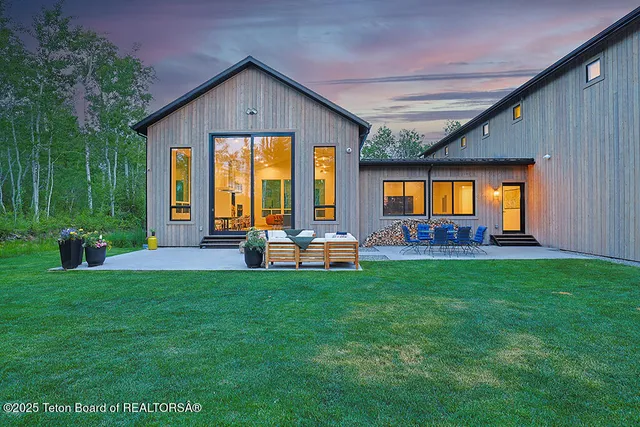 $2,295,000 | 2284 Apsaroke Trail, Tetonia, ID 83452