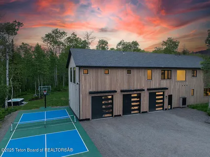 $2,295,000 | 2284 Apsaroke Trail, Tetonia, ID 83452