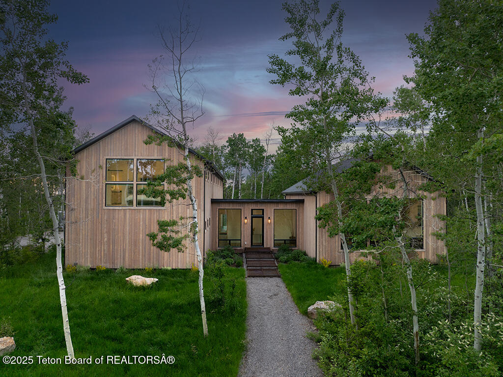 2284 Apsaroke Trail Tetonia, ID 83452 - Photo 42 of 138 Front