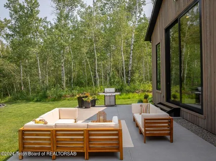 $2,295,000 | 2284 Apsaroke Trail, Tetonia, ID 83452