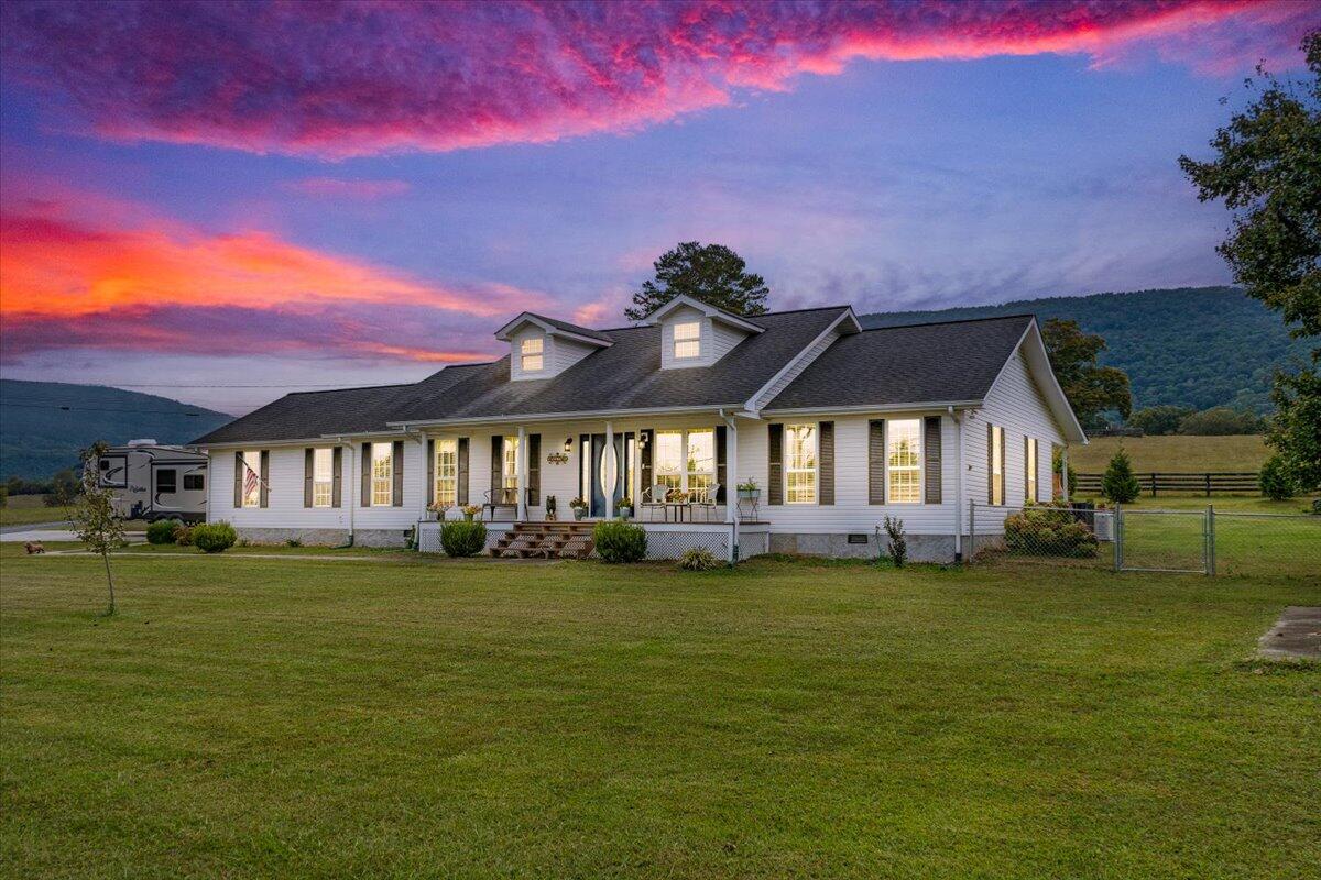 18 Lewis Road Dunlap, TN 37327 - Photo 1 of 45 01-twilight 18