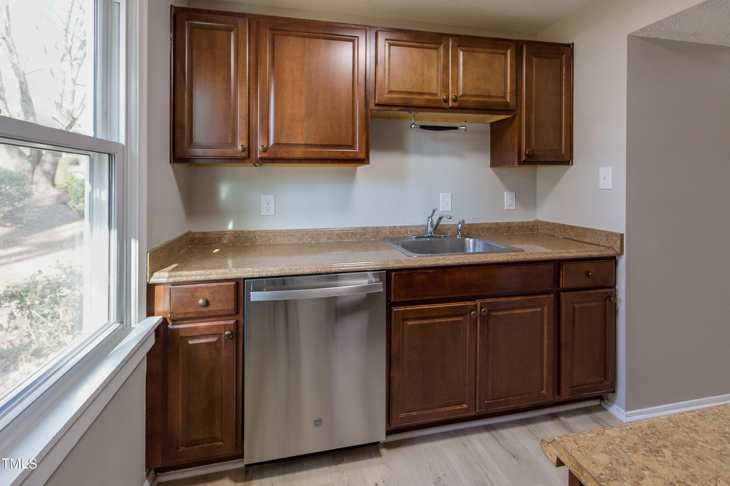 7764 Sandra Lane Raleigh, NC 27615 - Photo 9 of 20 24-4