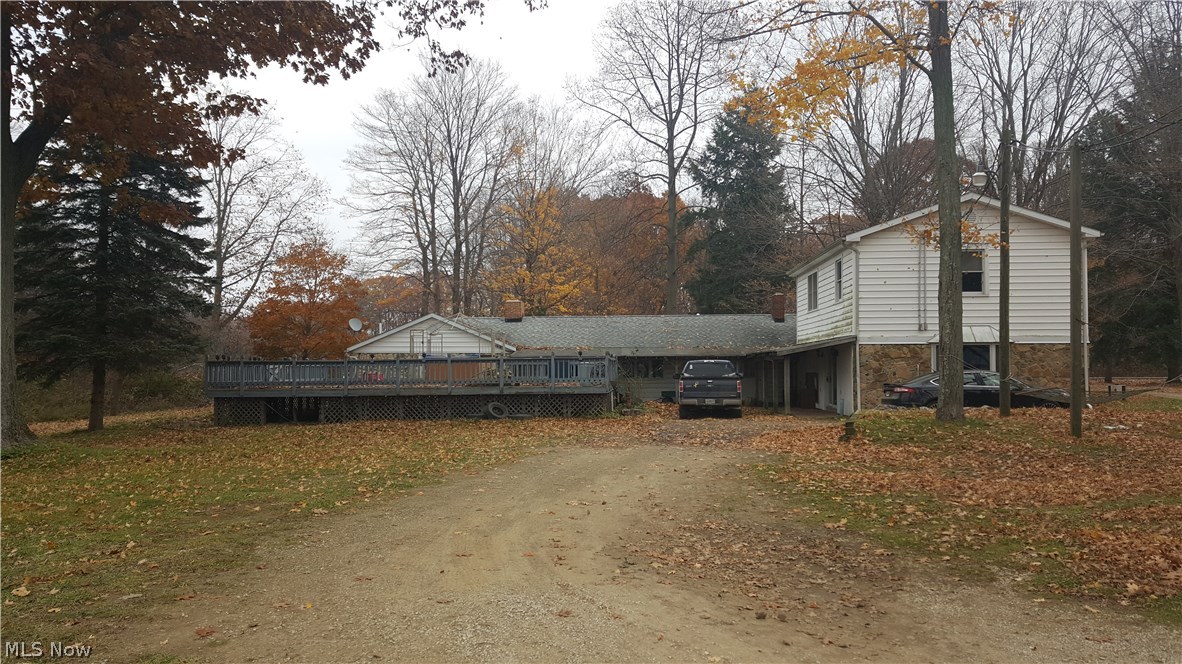 5259 Hadlock Road Ashtabula, OH 44004 - Photo 2 of 35