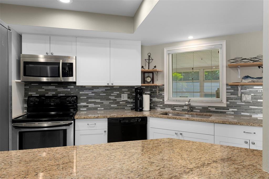 10464 Mayflower Road Spring Hill, FL 34608 - Photo 11 of 33 Gallery Image 11