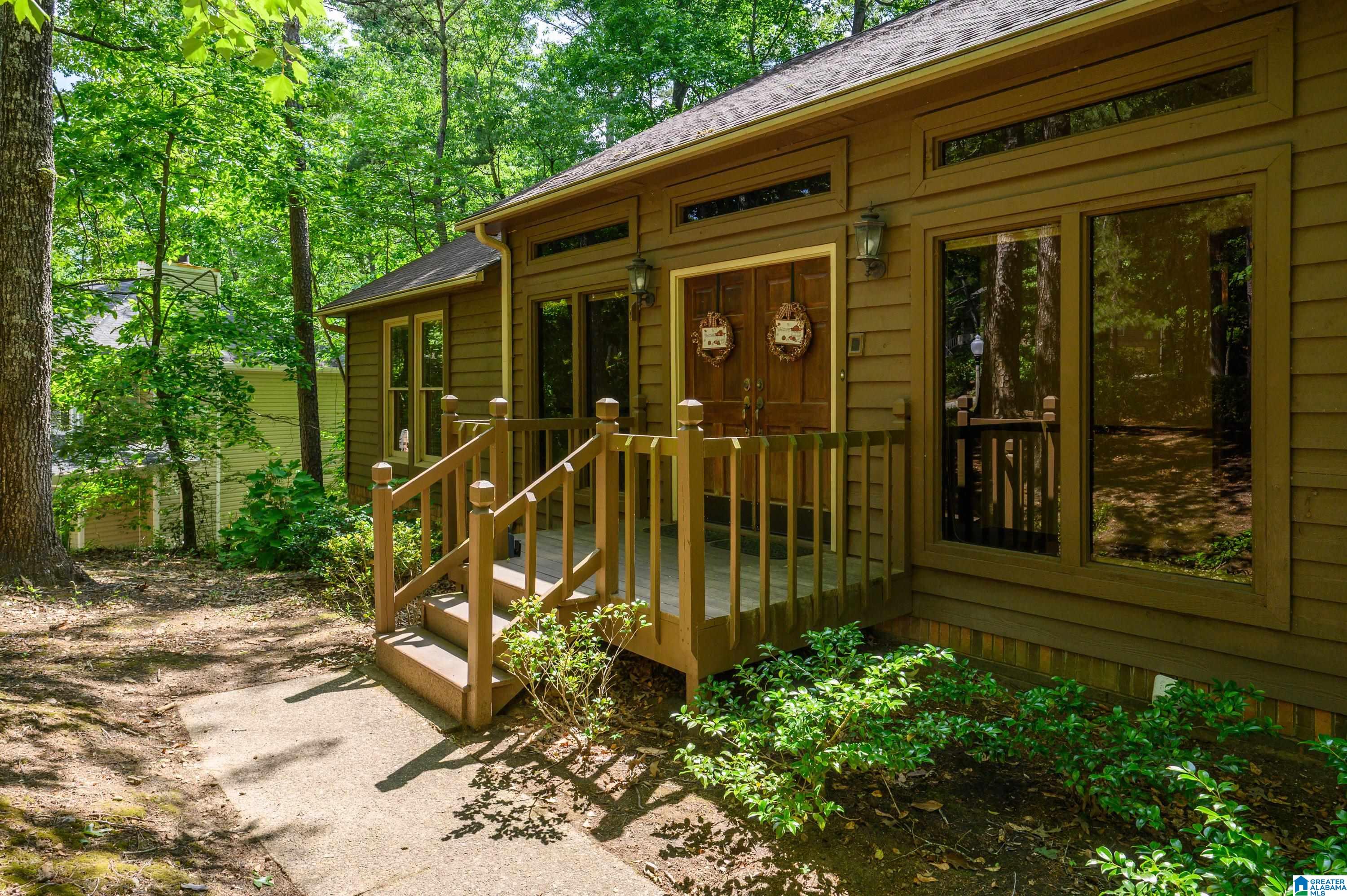2153 Partridge Berry Road Birmingham, AL 35244 - Photo 4 of 60 Gallery Image 4