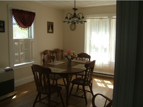 28 Broad Street Rochester, NH 03867 - Photo 11 of 25 Gallery Image 11