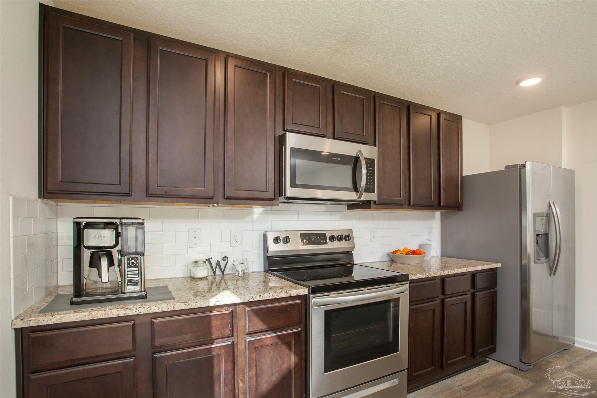 5840 Paddock Way Pensacola, FL 32526 - Photo 12 of 34