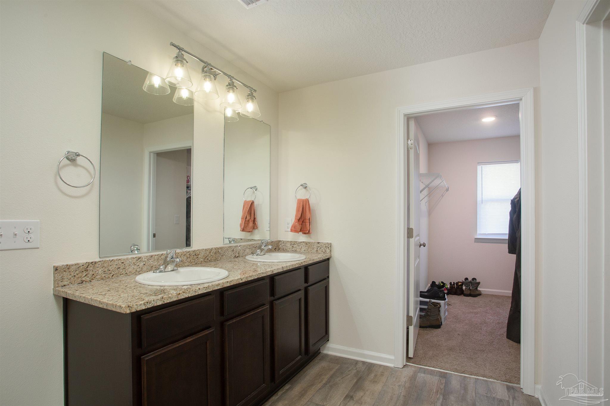 5840 Paddock Way Pensacola, FL 32526 - Photo 21 of 34