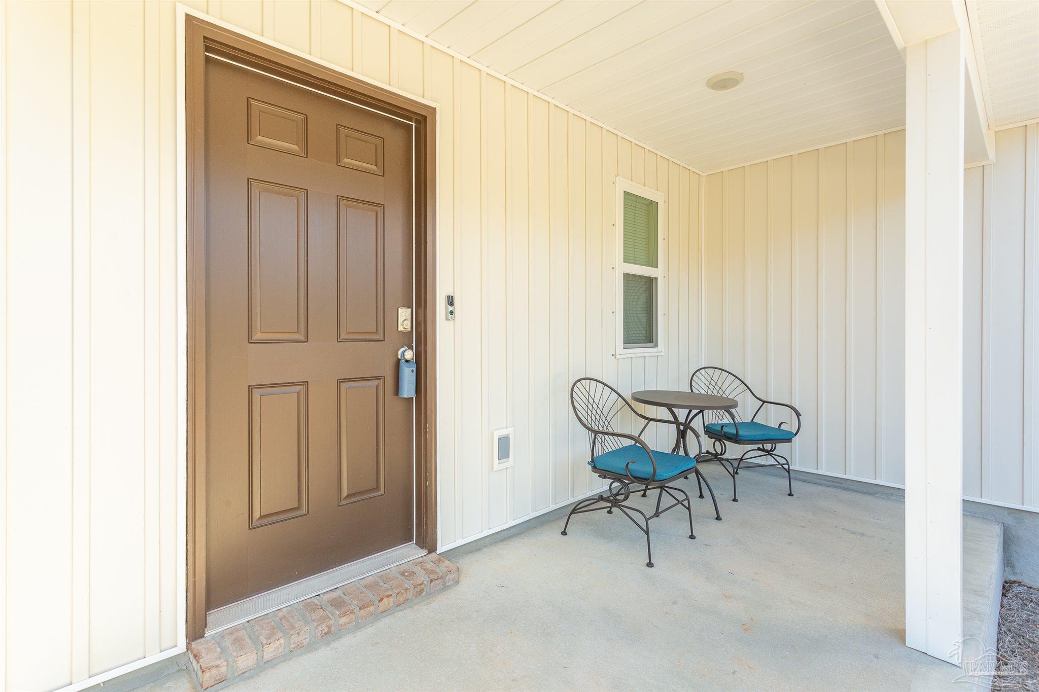 5840 Paddock Way Pensacola, FL 32526 - Photo 4 of 34