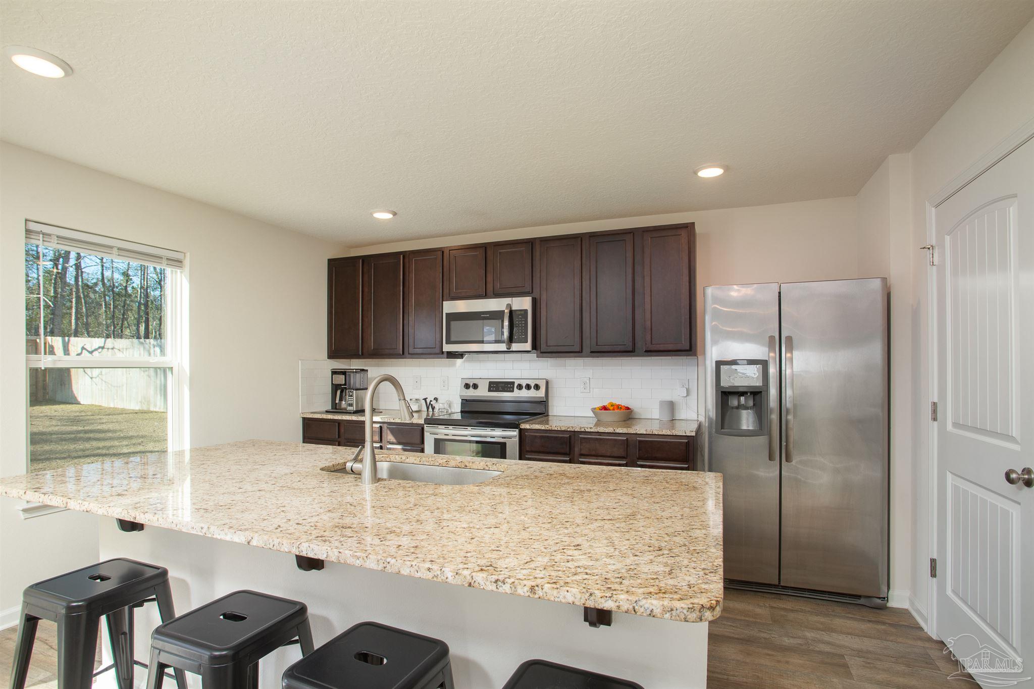 5840 Paddock Way Pensacola, FL 32526 - Photo 10 of 34