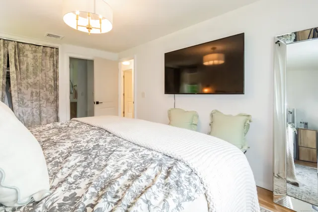 $659,900 | 59 Flint Ridge Road, Monroe, CT 06468