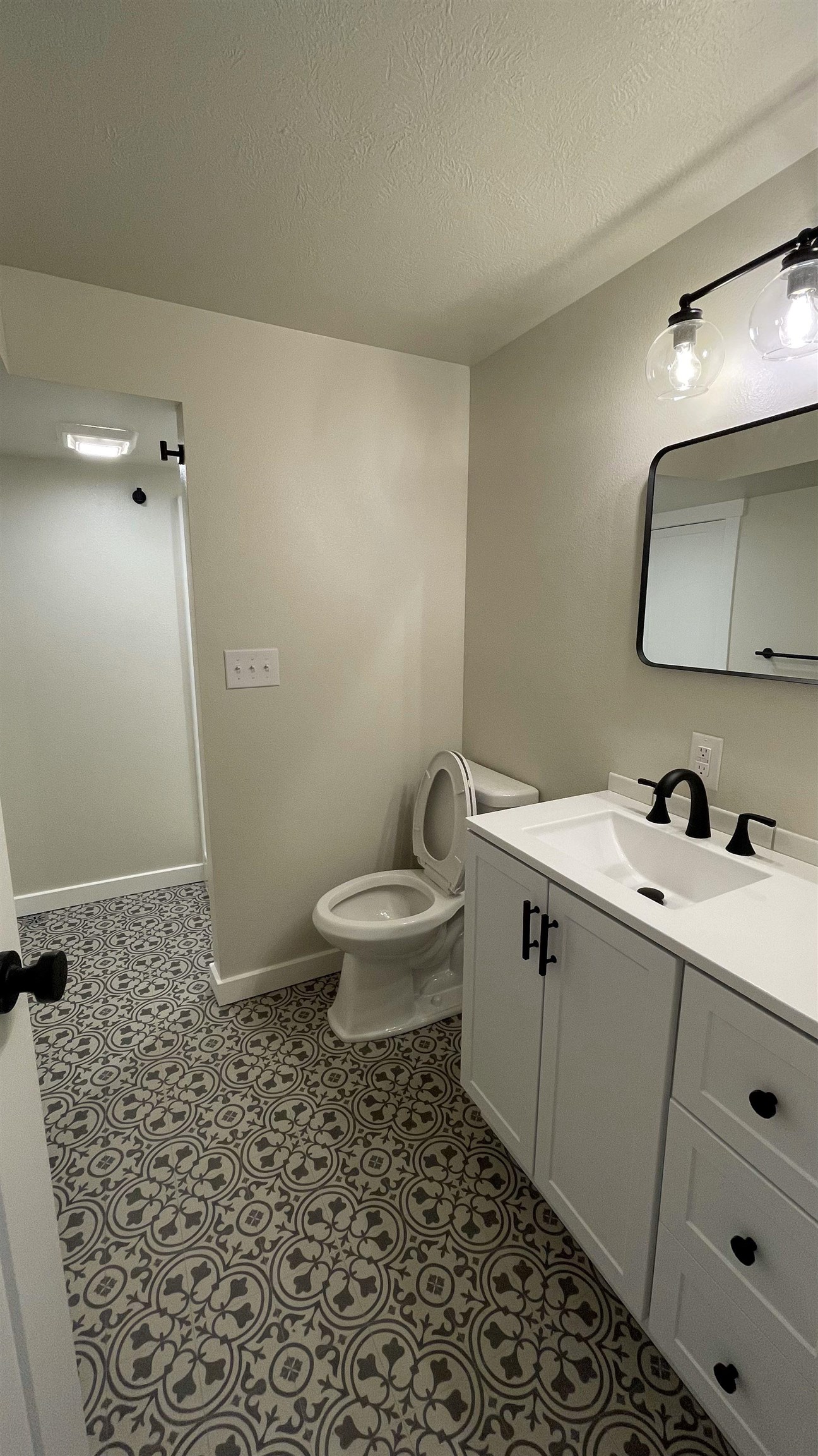 5008 North Post Street Spokane, WA 99205 - Photo 12 of 23