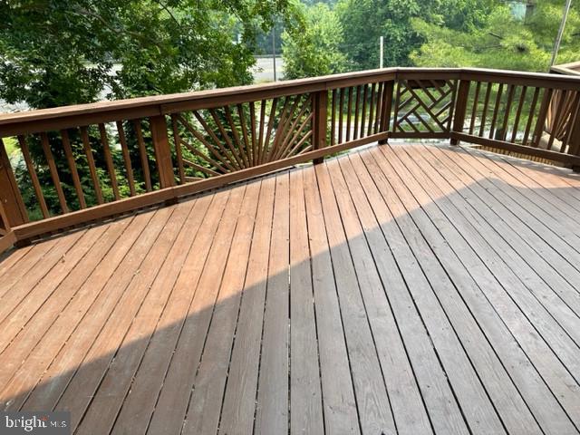 708 Howards Loop Annapolis, MD 21401 - Photo 31 of 43 Gallery Image 31
