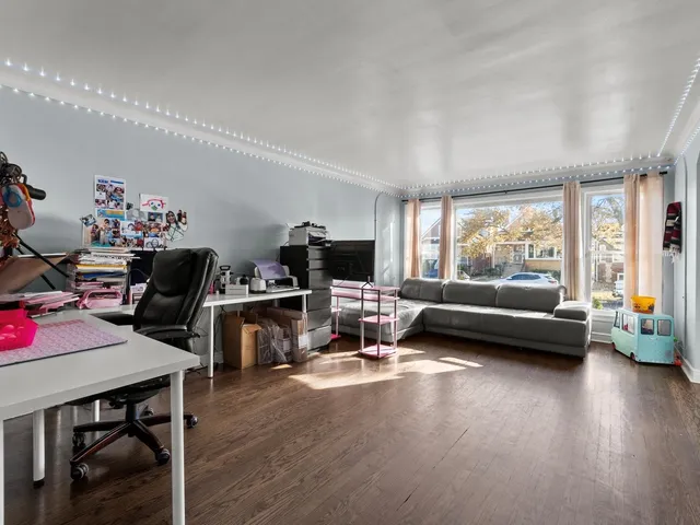 $269,900 | 3434 West 71st Place, Chicago, IL 60629