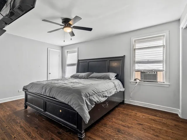 $269,900 | 3434 West 71st Place, Chicago, IL 60629