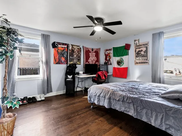 $269,900 | 3434 West 71st Place, Chicago, IL 60629