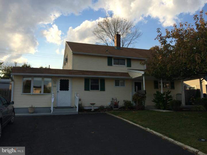 123 Goldengate Road Levittown, PA 19057 - Photo 1 of 23 Exterior Front