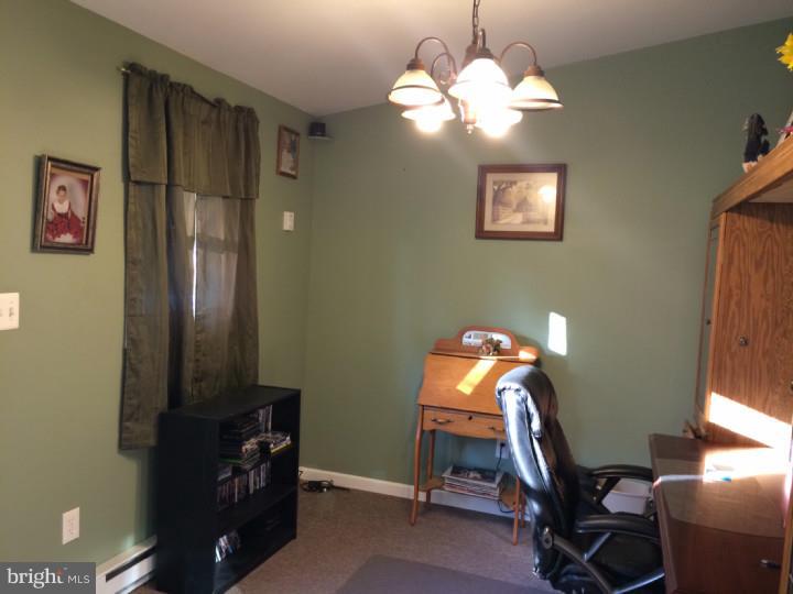 123 Goldengate Road Levittown, PA 19057 - Photo 18 of 23 Office / Study