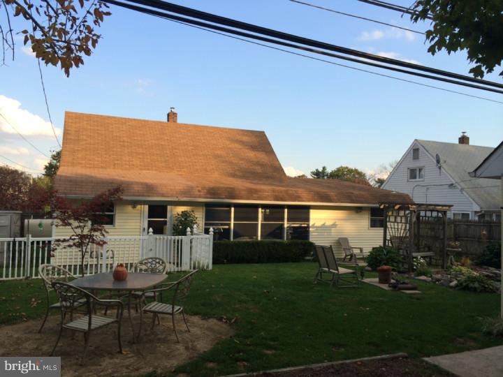 123 Goldengate Road Levittown, PA 19057 - Photo 23 of 23