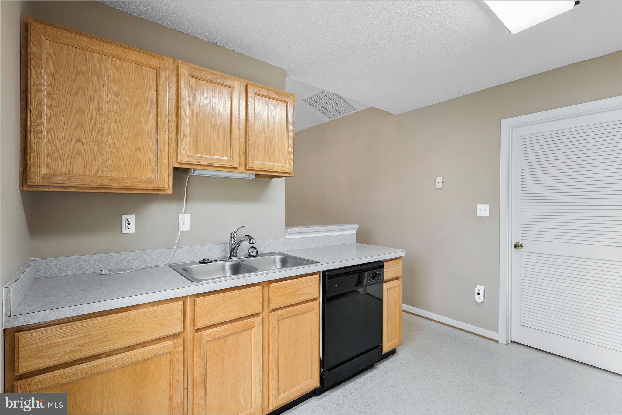 784 Ripplebrook Drive Culpeper, VA 22701 - Photo 12 of 25