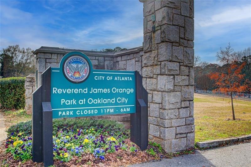 1240 Oakland Terrace Southwest, Unit B Atlanta, GA 30310 - Photo 38 of 43 a sign on the side of a building