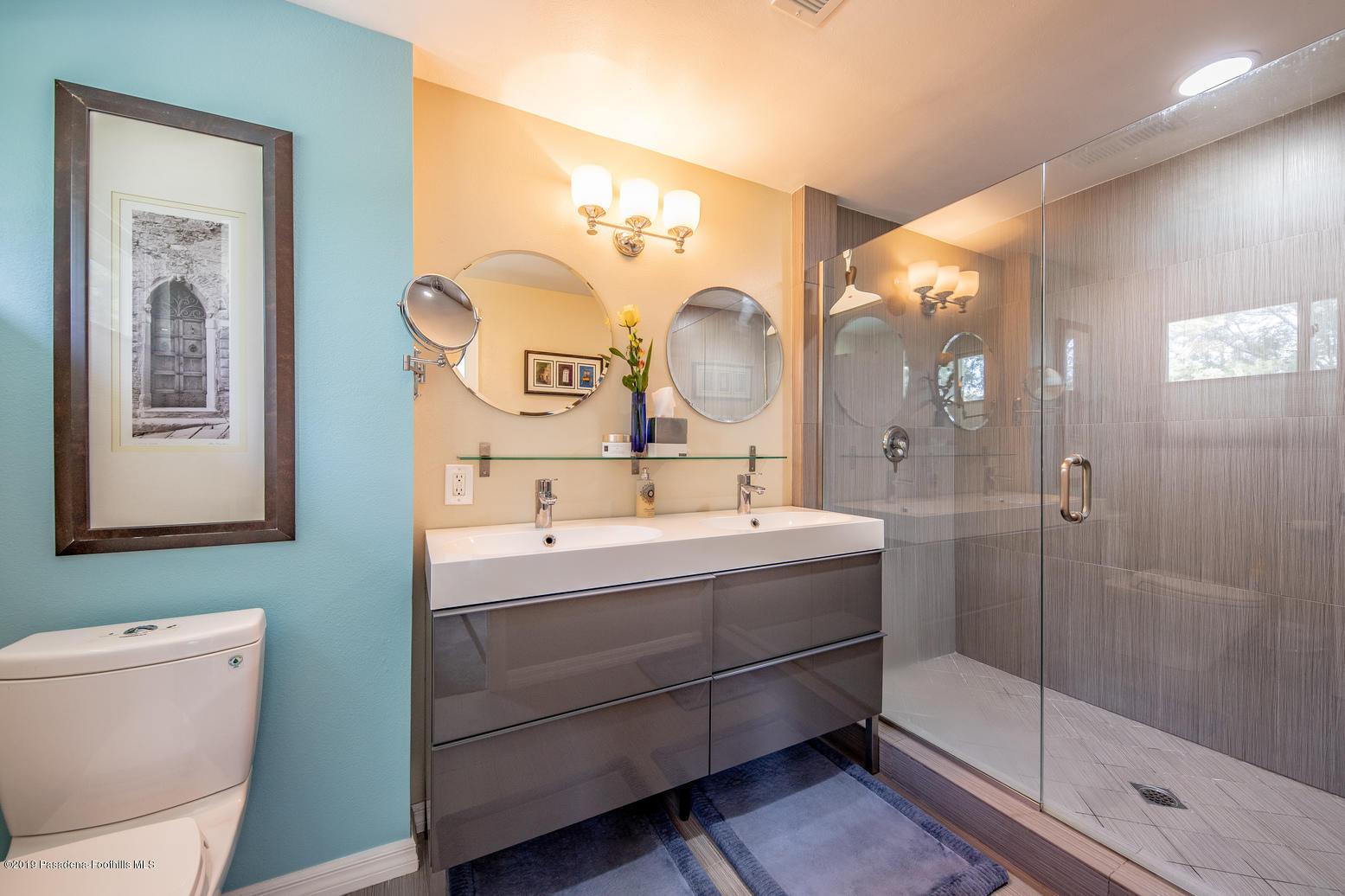 19001 Braemore Road Porter Ranch, CA 91326 - Photo 21 of 37 Braemore Marketing Photos-19