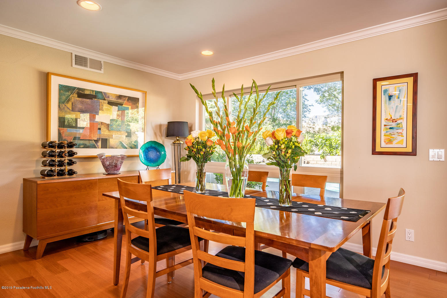 19001 Braemore Road Porter Ranch, CA 91326 - Photo 10 of 37 Braemore Marketing Photos-5