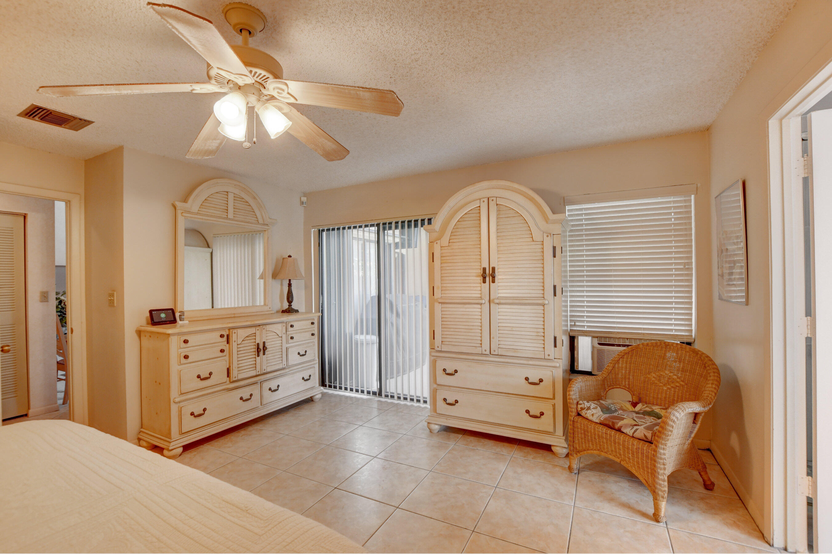 11503 Whisper Sound Drive Boca Raton, FL 33428 - Photo 21 of 42 32_ebf_3437and4more