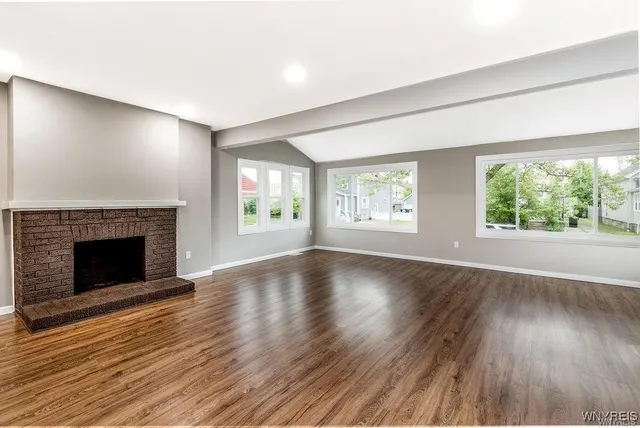 $2,200 | 52 Hawthorne Avenue, Tonawanda, NY 14223