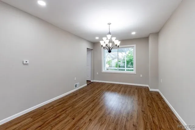 $2,200 | 52 Hawthorne Avenue, Tonawanda, NY 14223