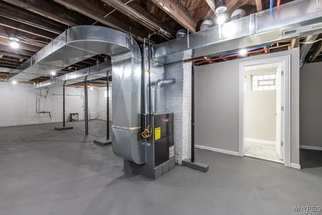 $2,200 | 52 Hawthorne Avenue, Tonawanda, NY 14223