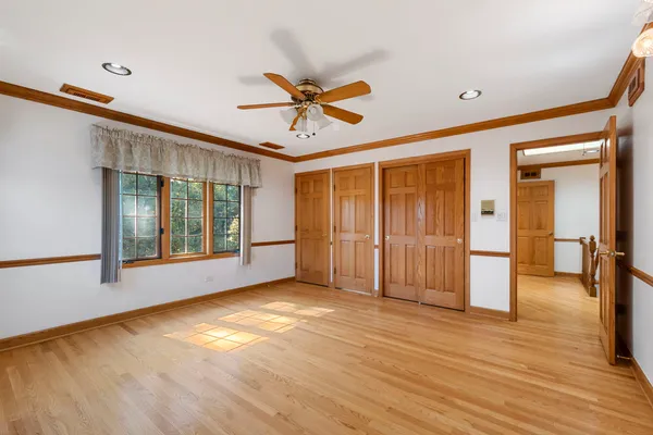 $5,300 | 28 Cambridge Drive, Oak Brook, IL 60523