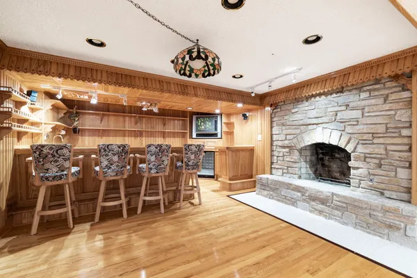 $5,300 | 28 Cambridge Drive, Oak Brook, IL 60523