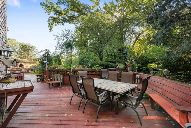 $5,700 | 28 Cambridge Drive, Oak Brook, IL 60523