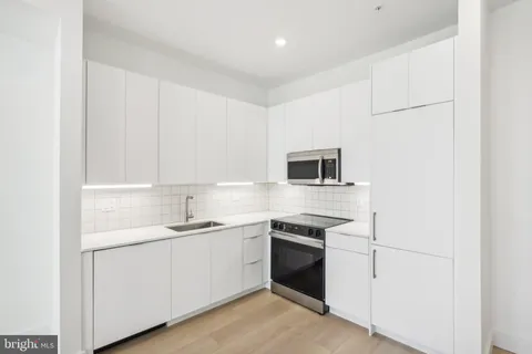 $1,550 | 2406 Frankford Avenue, Unit 6, Philadelphia, PA 19125