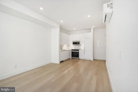$1,550 | 2406 Frankford Avenue, Unit 6, Philadelphia, PA 19125