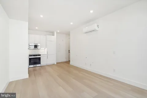 $1,550 | 2406 Frankford Avenue, Unit 6, Philadelphia, PA 19125