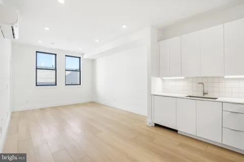 $1,550 | 2406 Frankford Avenue, Unit 6, Philadelphia, PA 19125