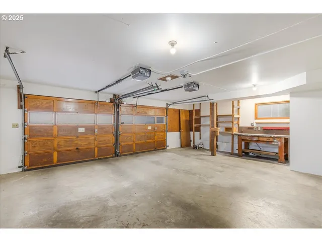 $565,000 | 11030 Northeast Davis Street, Portland, OR 97220