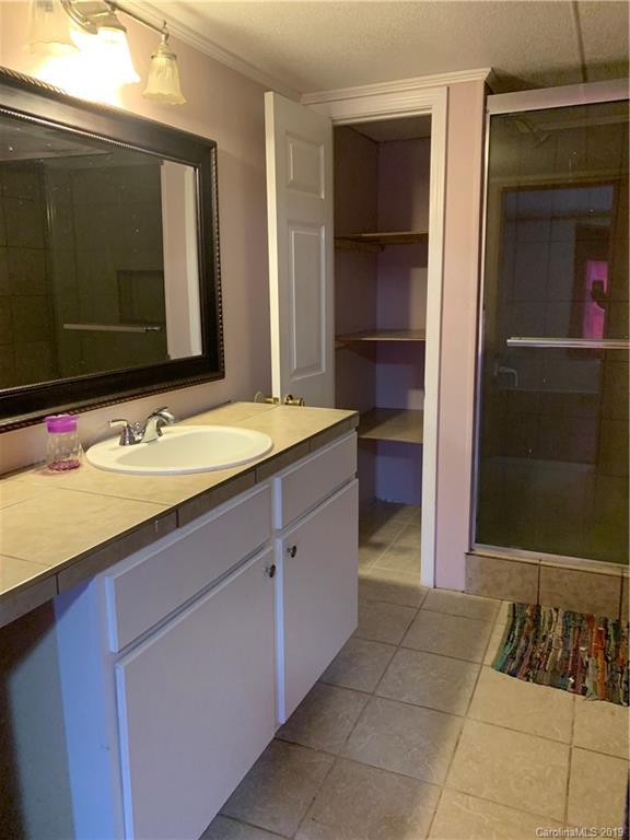 1366 Seminole Trail Road Maiden, NC 28650 - Photo 11 of 18 Gallery Image 11