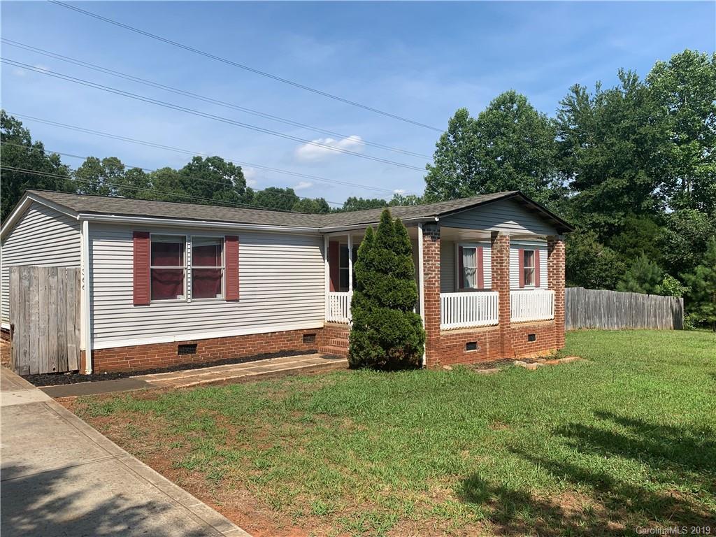 1366 Seminole Trail Road Maiden, NC 28650 - Photo 3 of 18 Gallery Image 3