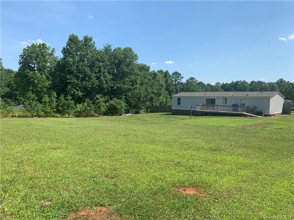 1366 Seminole Trail Road Maiden, NC 28650 - Photo 6 of 18 Gallery Image 6