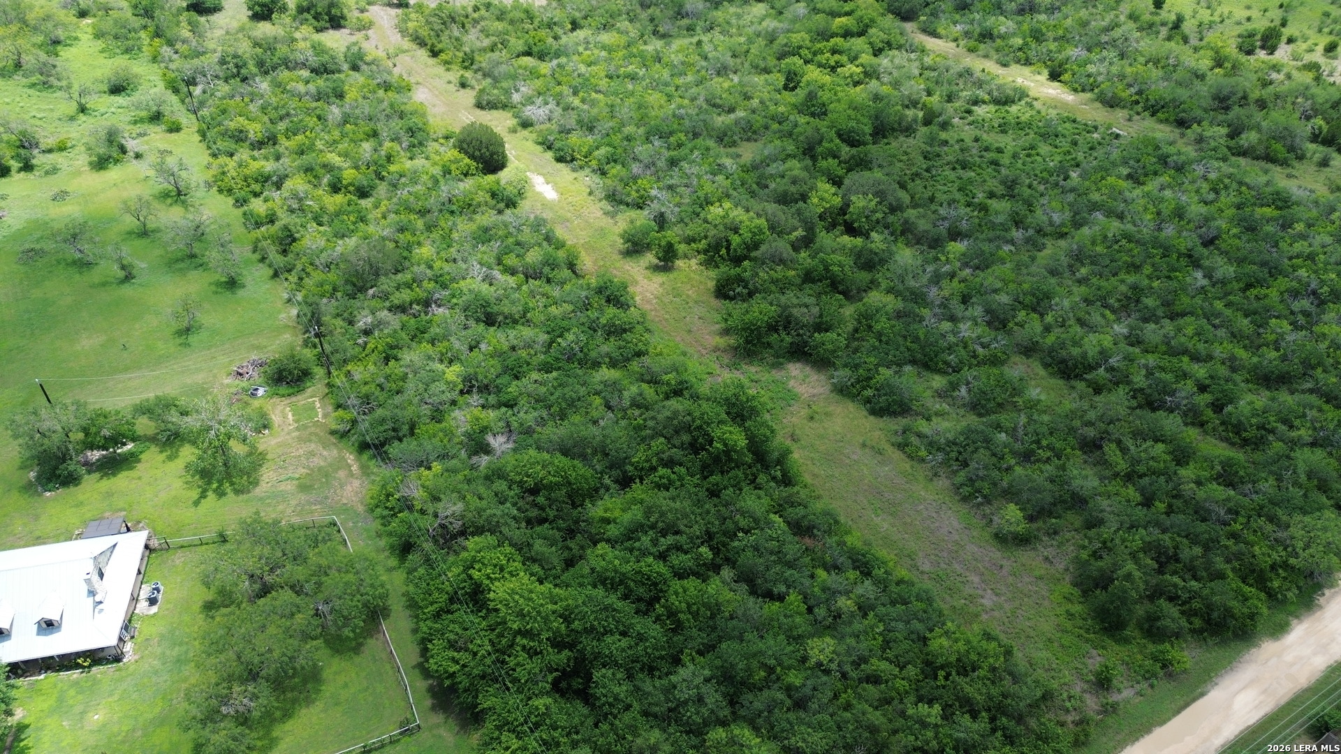 5011 North Abbott Road St. Hedwig, TX 78152 - Photo 10 of 33