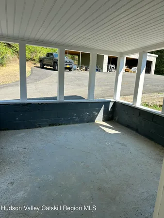 $1,100,000 | 6045 Highway 9G, Hudson, NY 12534