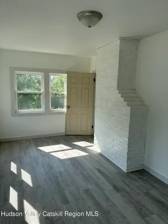 $1,100,000 | 6045 Highway 9G, Hudson, NY 12534