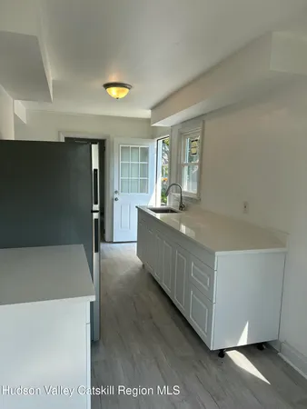 $1,100,000 | 6045 Highway 9G, Hudson, NY 12534