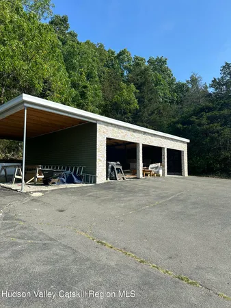 $1,100,000 | 6045 Highway 9G, Hudson, NY 12534